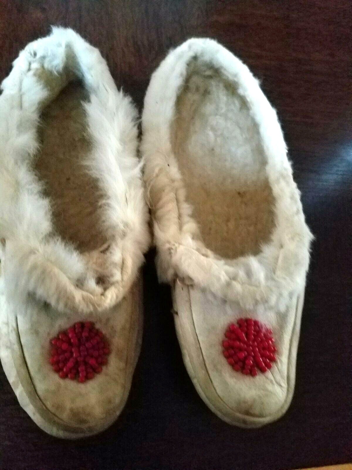 Vintage  Native Moccasins White Hide With Fur & Red  Beads  Child Size 6" Long.